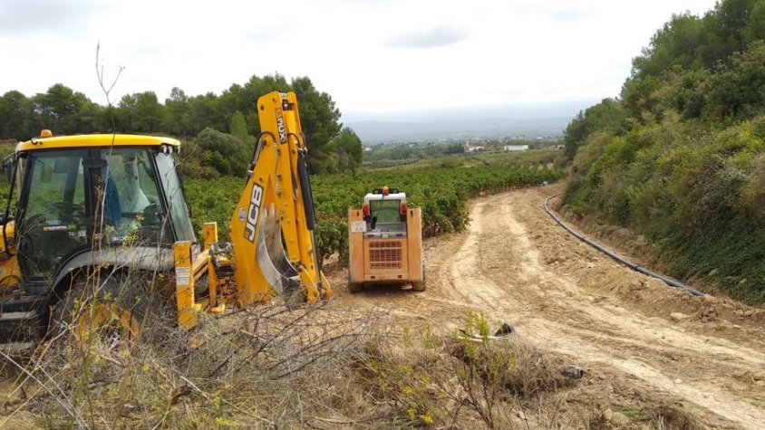 Renovació de diversos trams de la xarxa de distribució d'aigua potable municipal