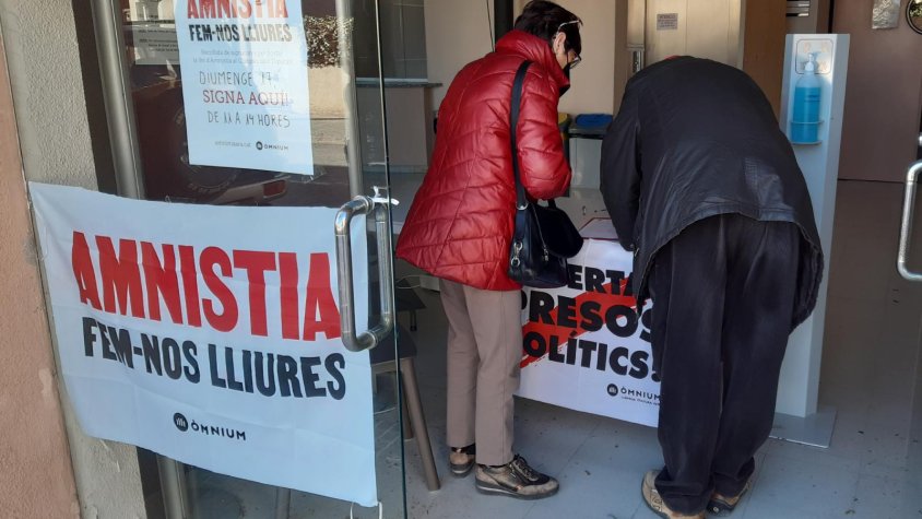 Recollida de signatures a la Cooperativa