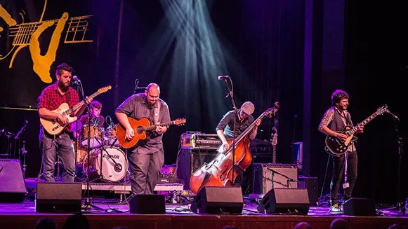 A CONTRA BLUES, el dissabte 19 de febrer en el CAVA JAZZ a Font-rubí