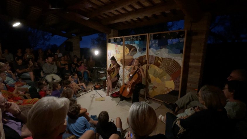 Escarteen Sisters, un duo amb una gran qualitat musical.