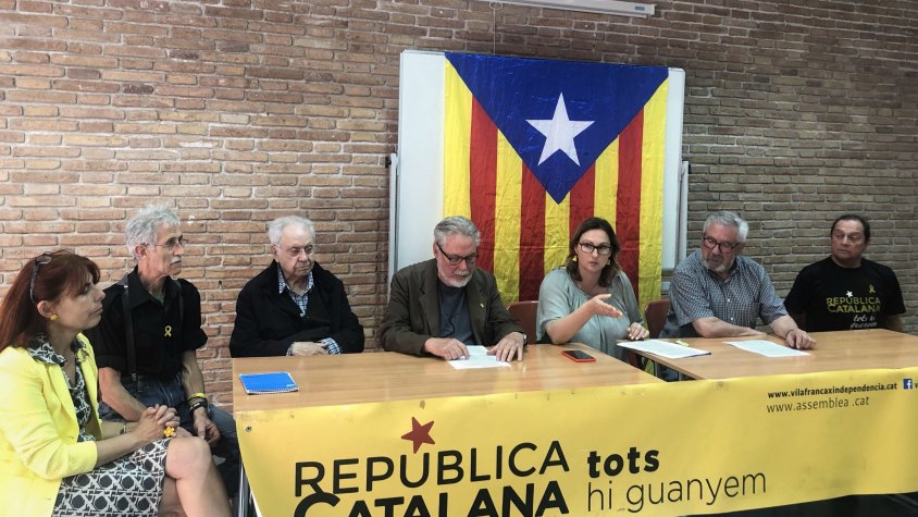 roda de premsa de l'ANC penedesenca